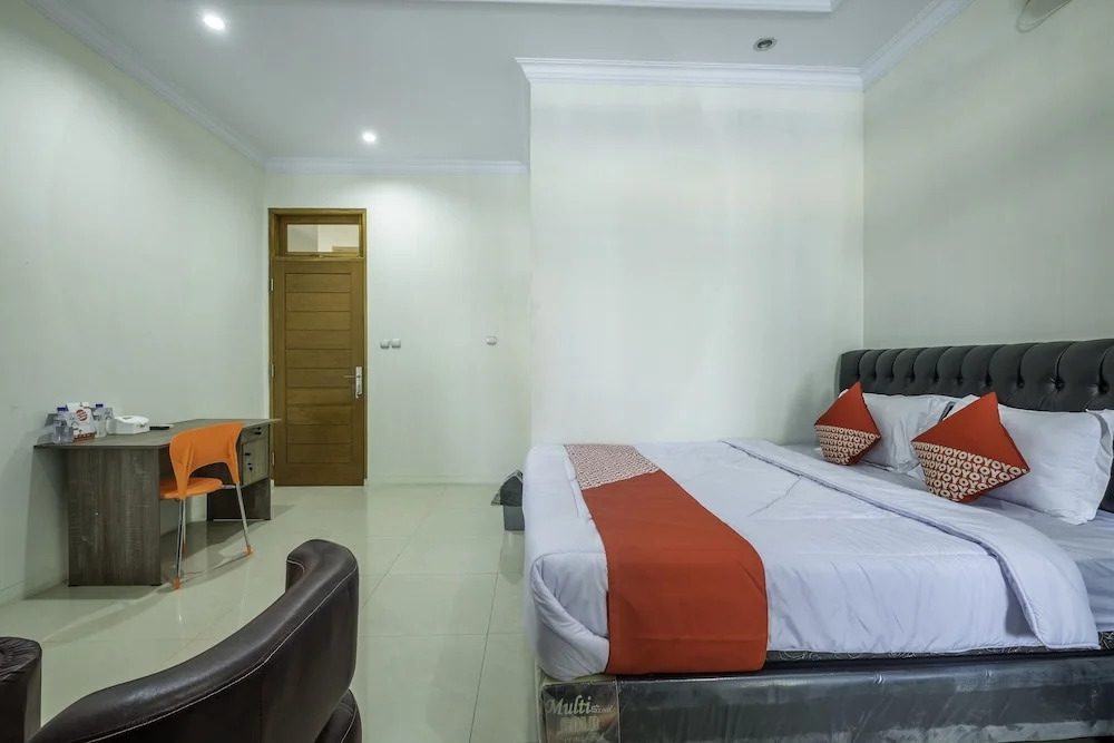 Zleepy Ks Tubun by OYO Rooms
