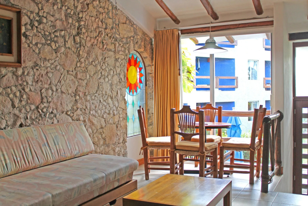 Casa del Mar Cozumel Hotel & Dive Resort with free access to an exclusive beach club