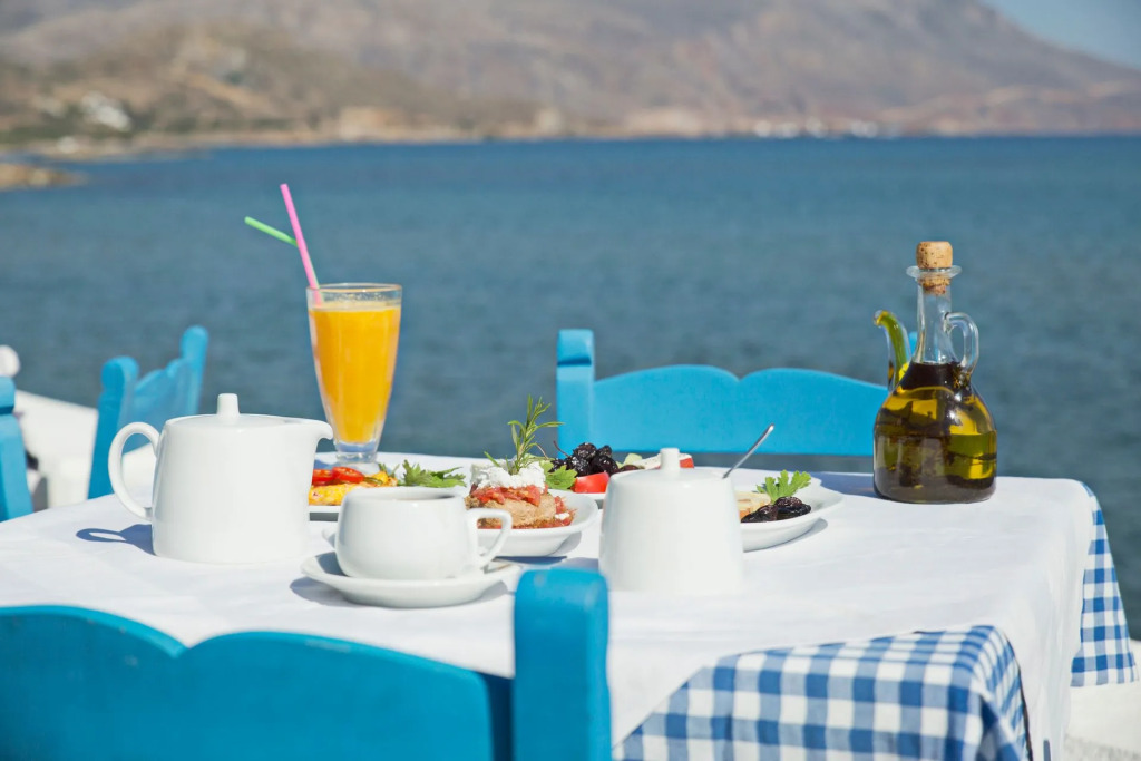Kissamia - Self Check In Only - Next to Night Clubs