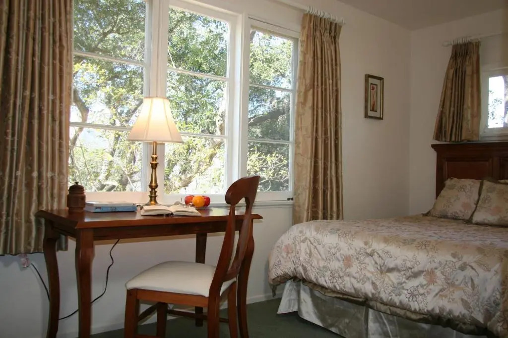 Ojai Retreat & Inn