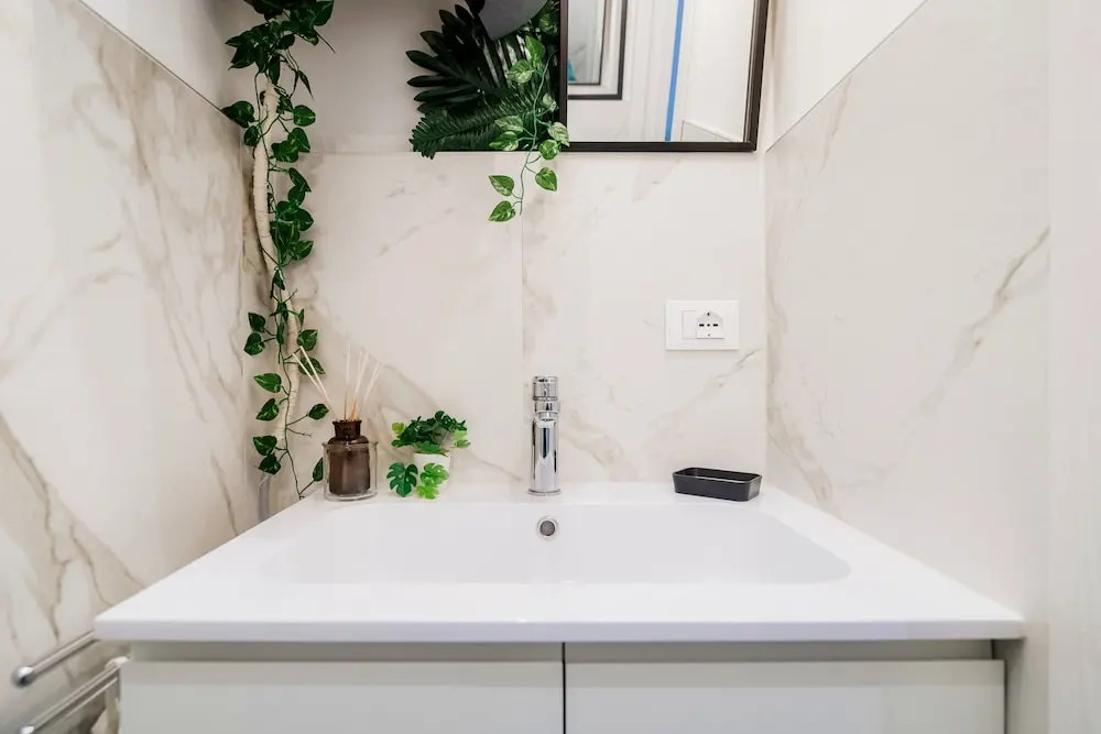 MyHomeInComo - S&O Apartment