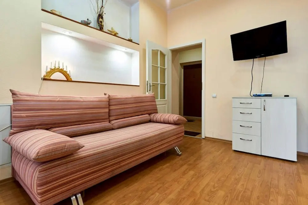 Апартаменты Home-Hotel, ул. Волошская, 51