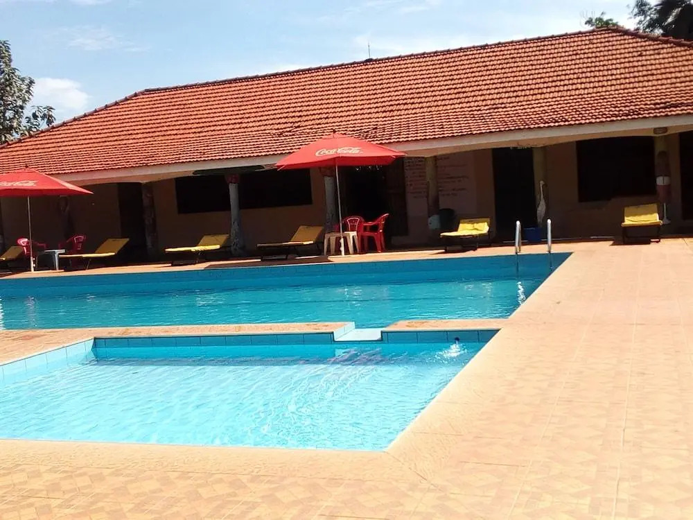 Golden Peace Hotel