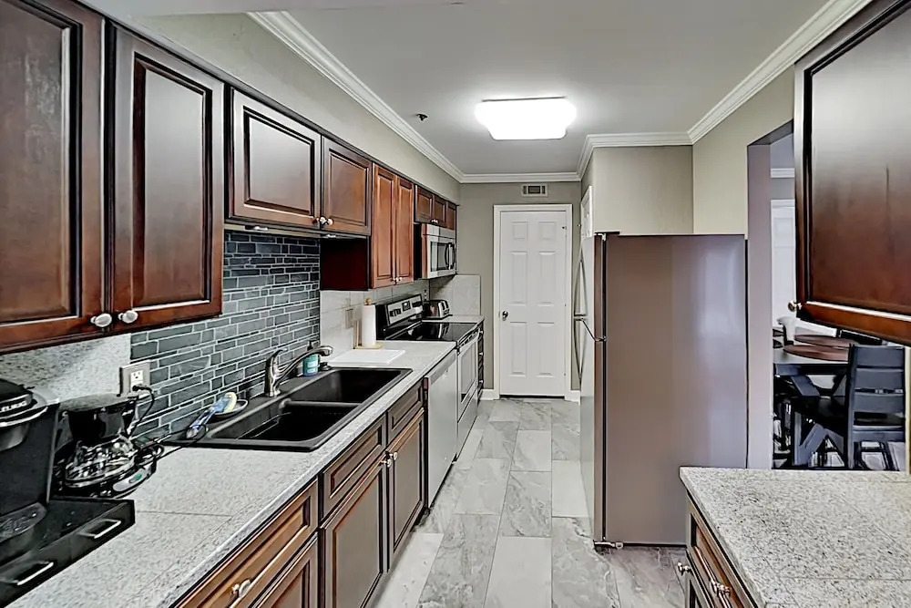 6182ndav 1 Bedroom Apts