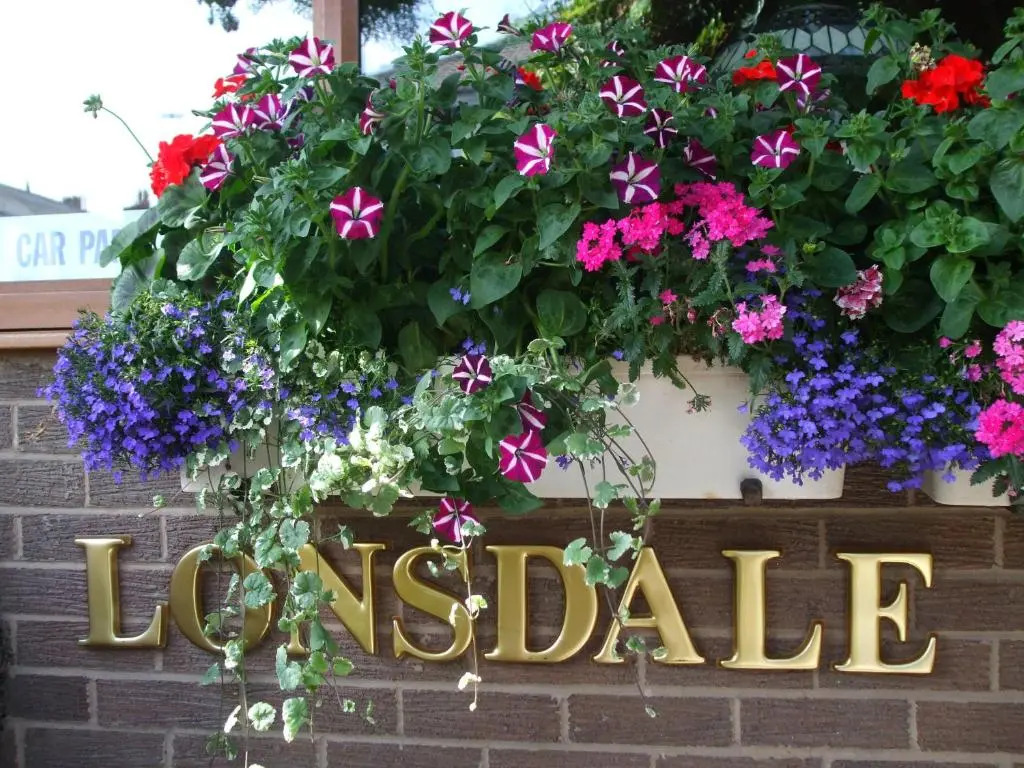 The Lonsdale
