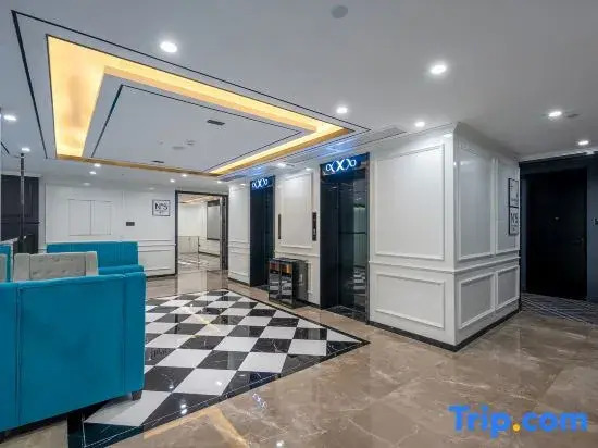 Xana Hotelle Hotel (Guangzhou Wanda Plaza Feixiang Park Subway Station)