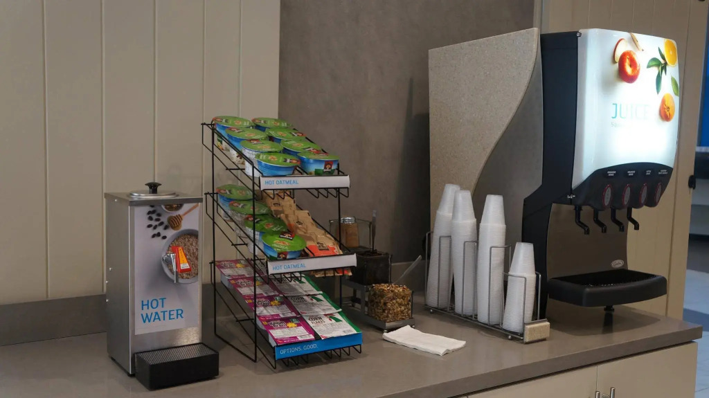 Holiday Inn Express & Suites Shippensburg by IHG