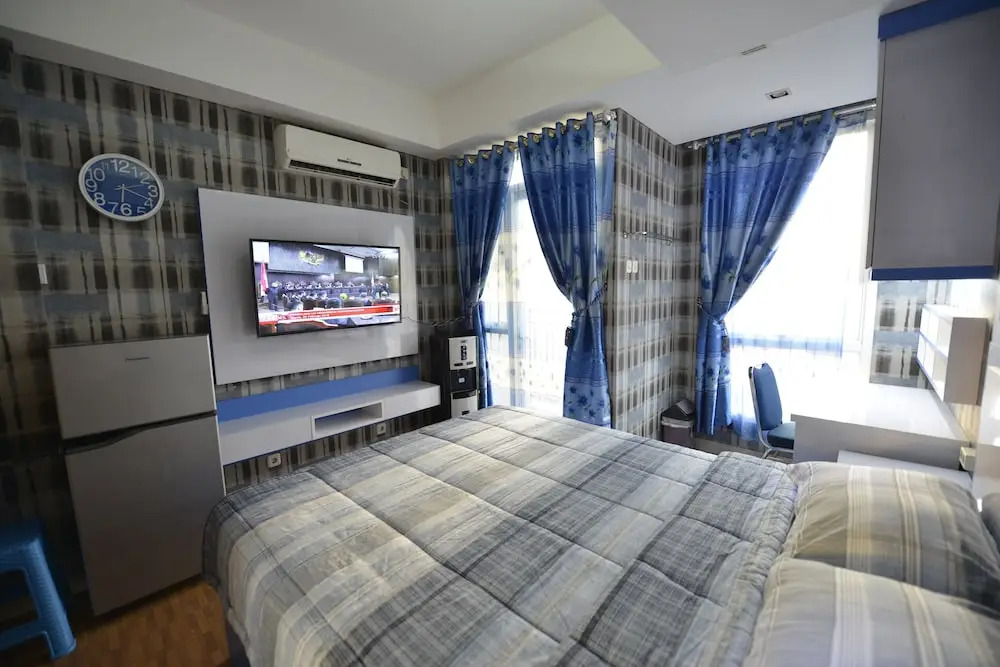 Clean & Compact Room at Elpis sun rise view