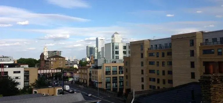 MAX Serviced Apartments Commercial Road
