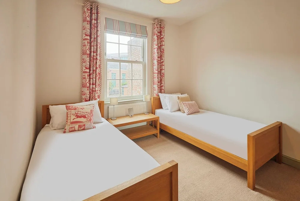 Host Stay St Denys View
