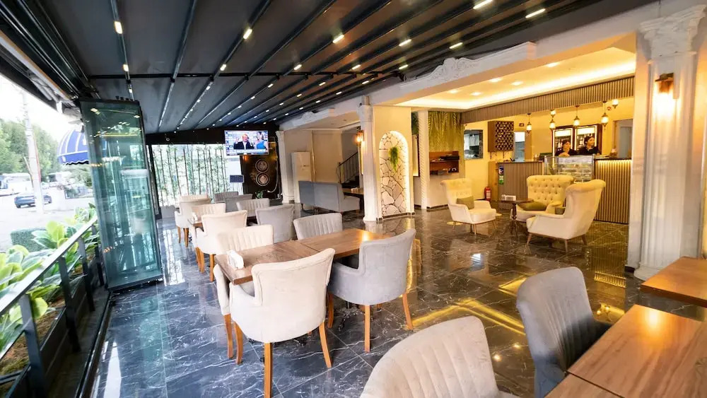 Elada Luxury Otel