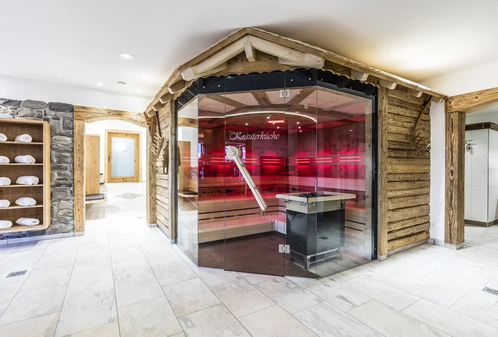 Hotel Restaurant Krone & Wellness - Schopfheim