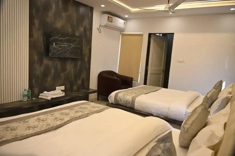 Ramlala Hotel