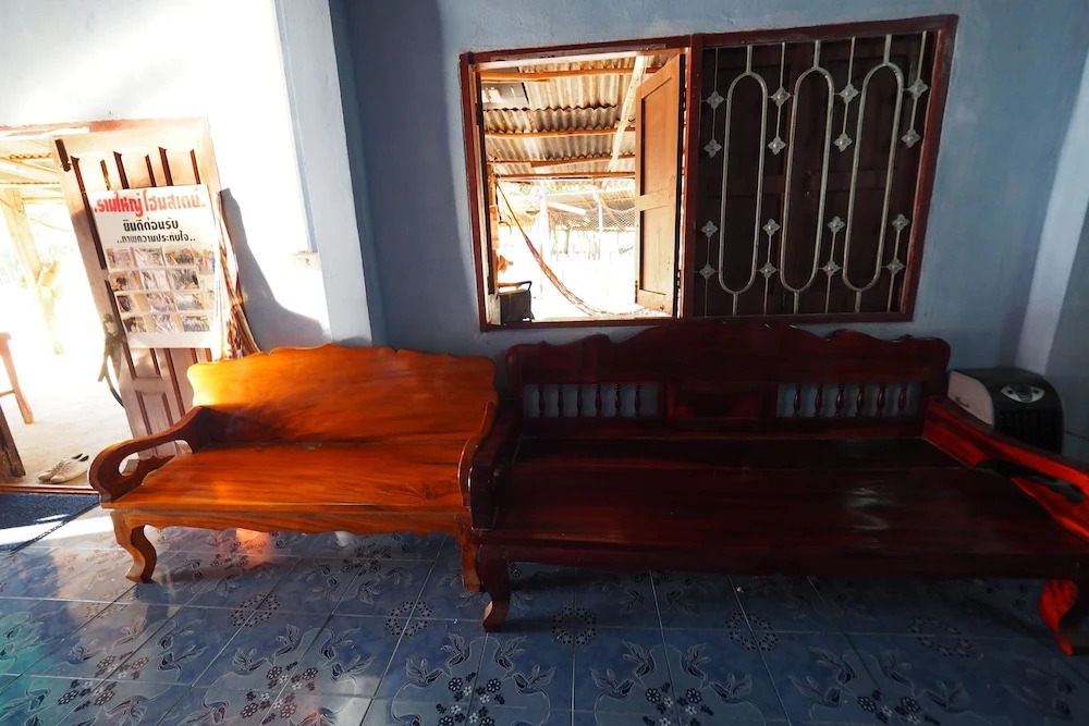 Ram Yai Homestay - Hostel