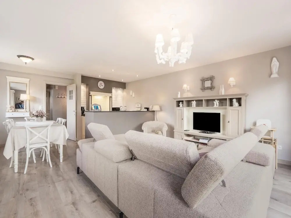 Inviting Holiday Home in Nieuwpoort With Garden