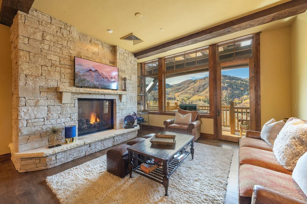 Silver Strike Lodge #203 - 2 Bed