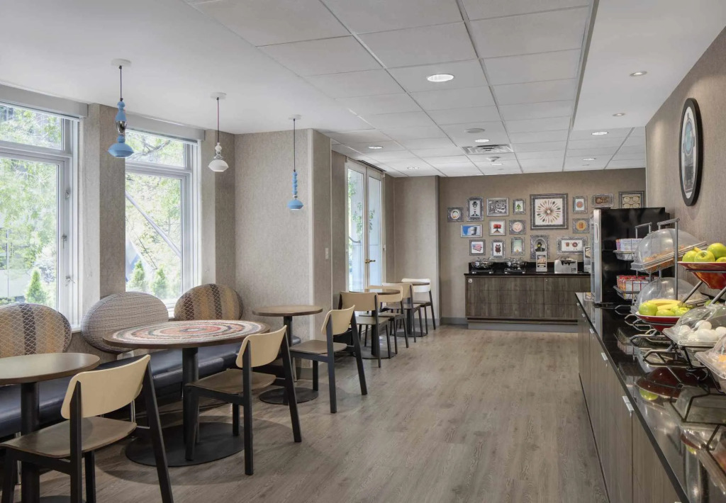 Fairfield Inn and Suites Chicago Downtown/ Magnificent Mile