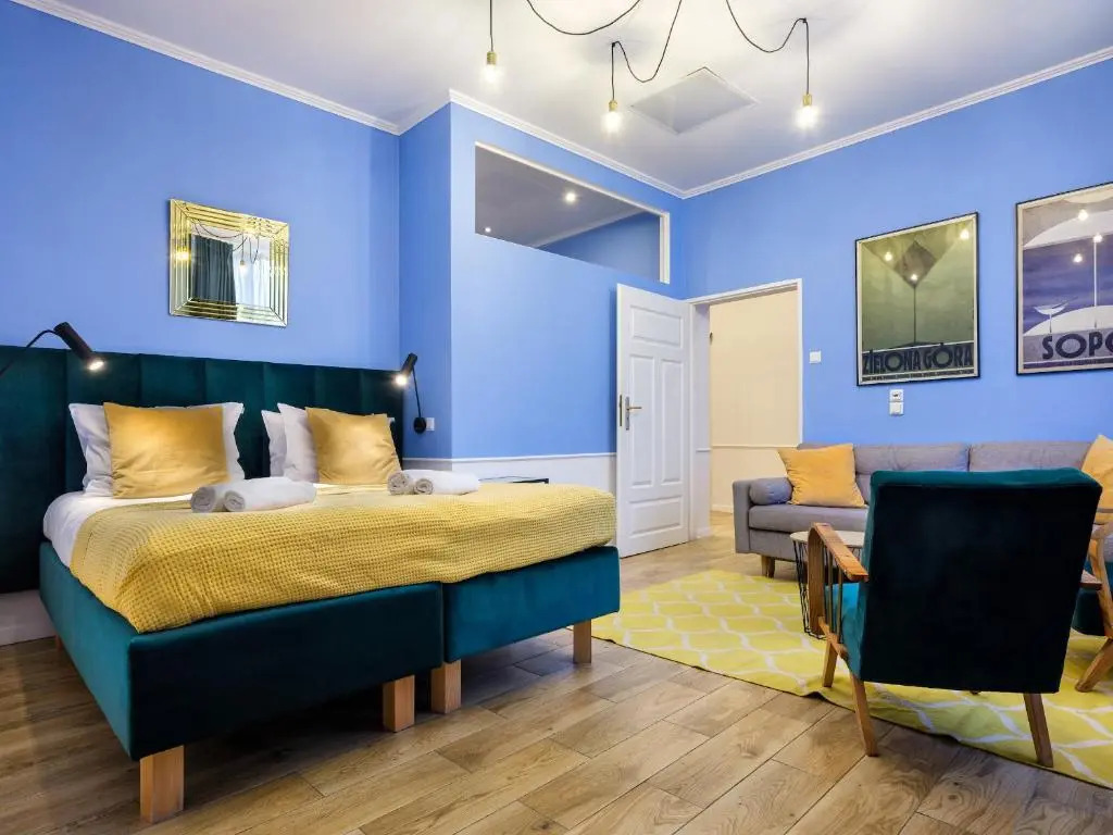 Tyzenhauz Apartments - Premium