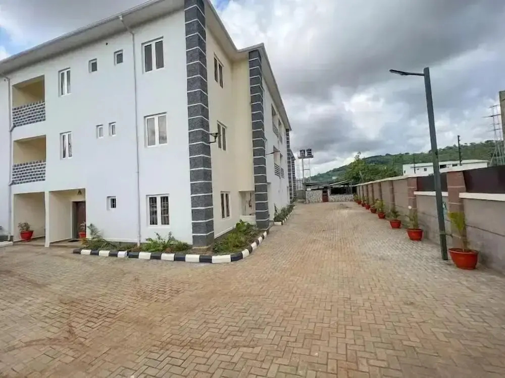 Bott Apartment