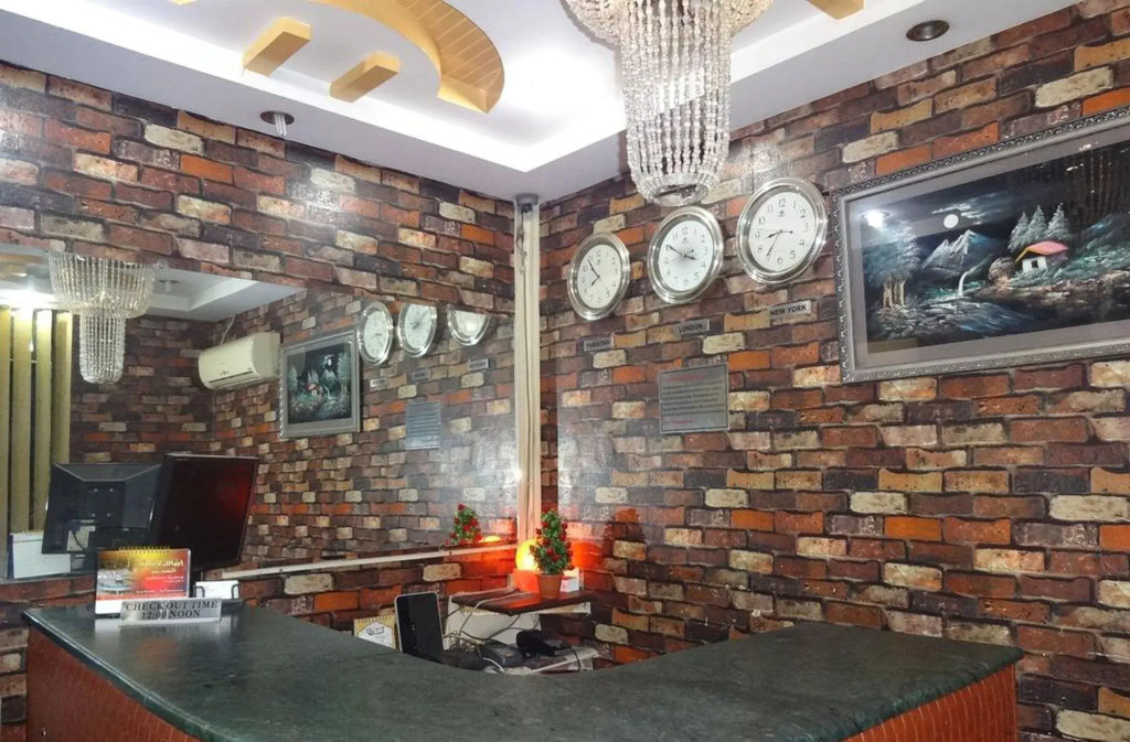 Mall View Hotel