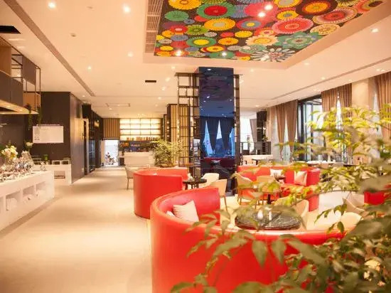 Huayue Oriental Hotel