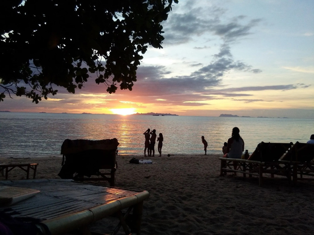 I - Talay Taling Ngam Samui - เขา ป่า นา เล ตลิ่งงาม สมุย