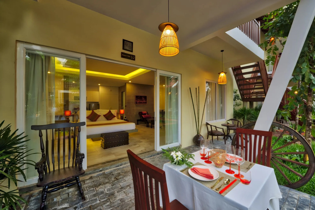 Mane Village Suites
