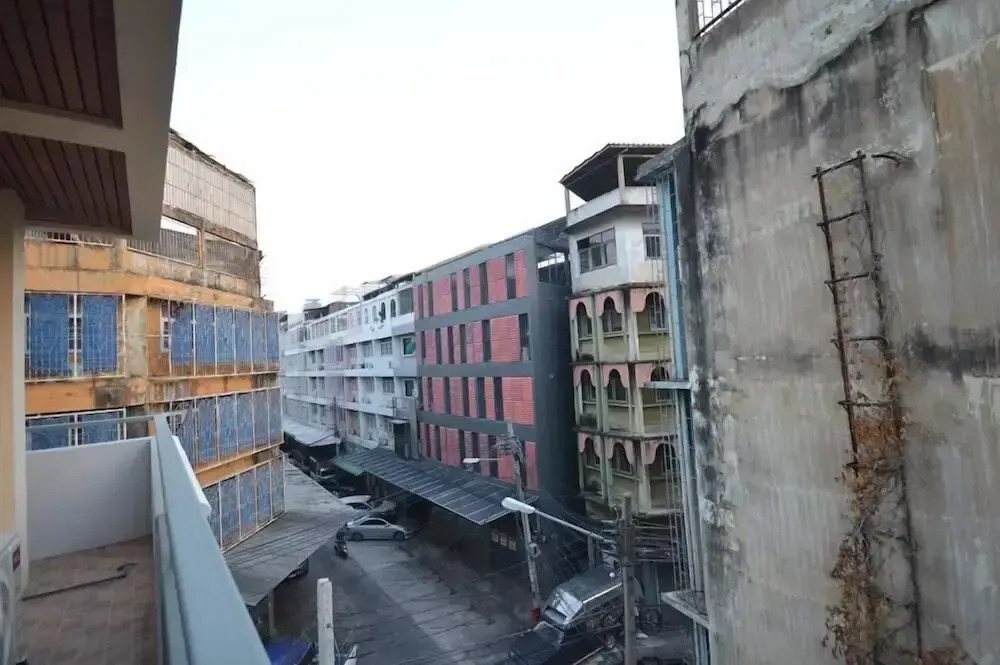 57 Hidden House BKK Chinatown