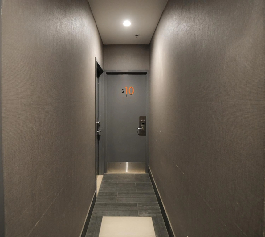 Midtown West Hotel