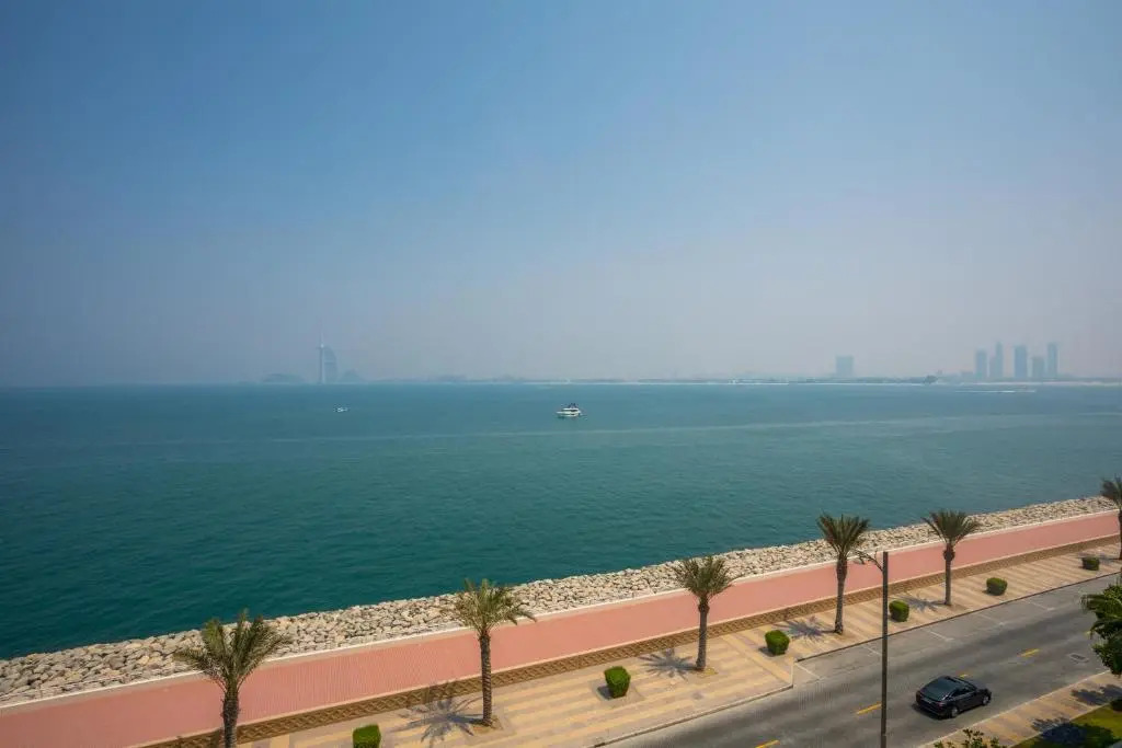 Luxury residential apartments located in Anantara area , pool , beach , free parking