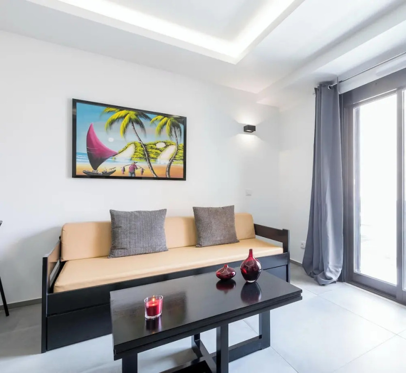 Belavista City Center Apartment 214