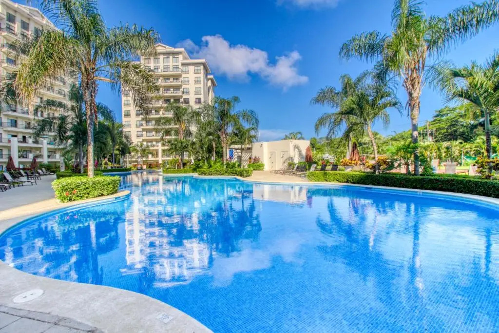 Jaco Bay 3702