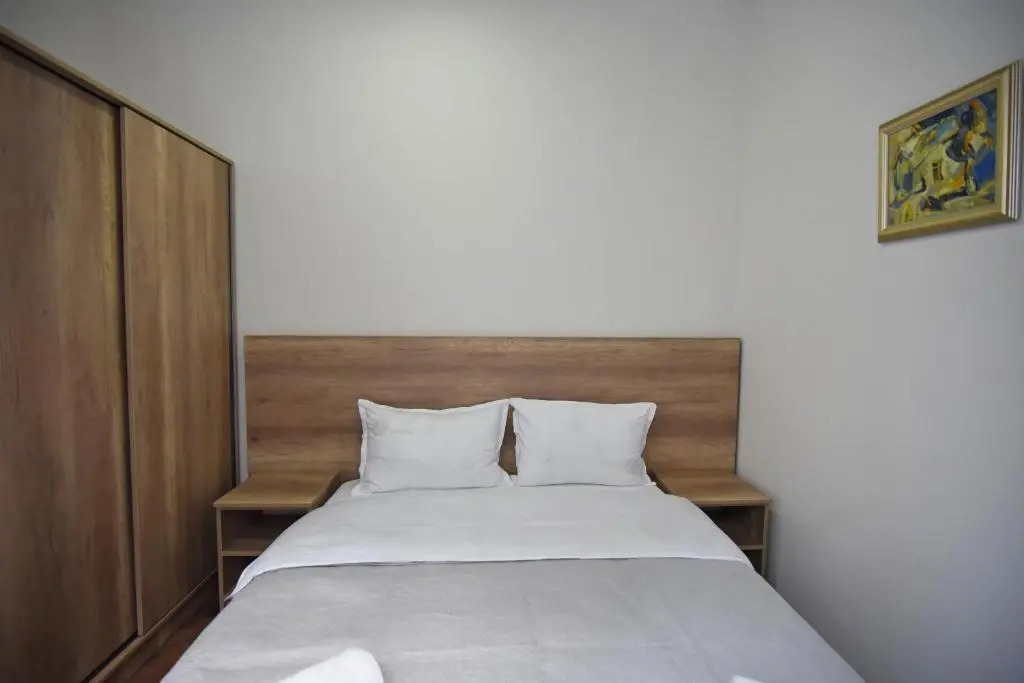 Guesthouse Radiani 14