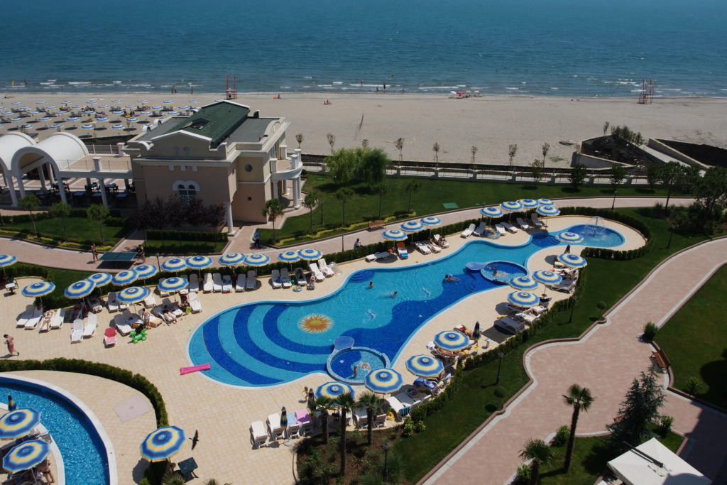 Sunset Resort