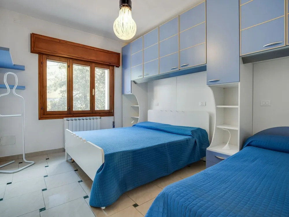 Lovely Apartment in Rosolina Mare Near Sea