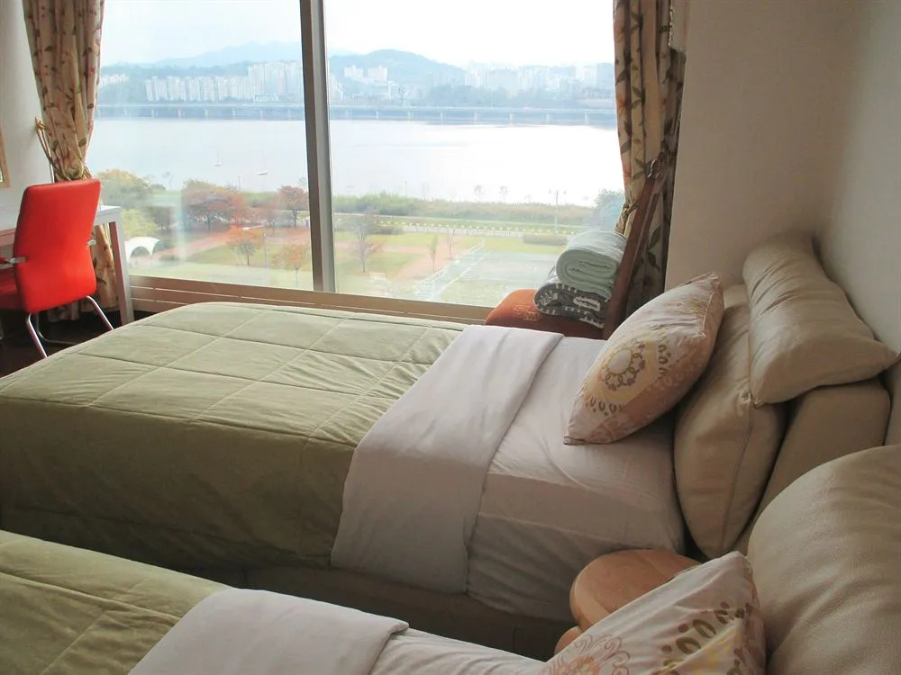 The River View House