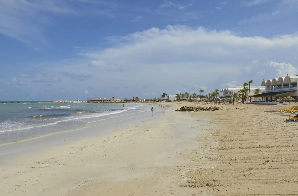 Monarque Dar Jerba Narjess - Family Only