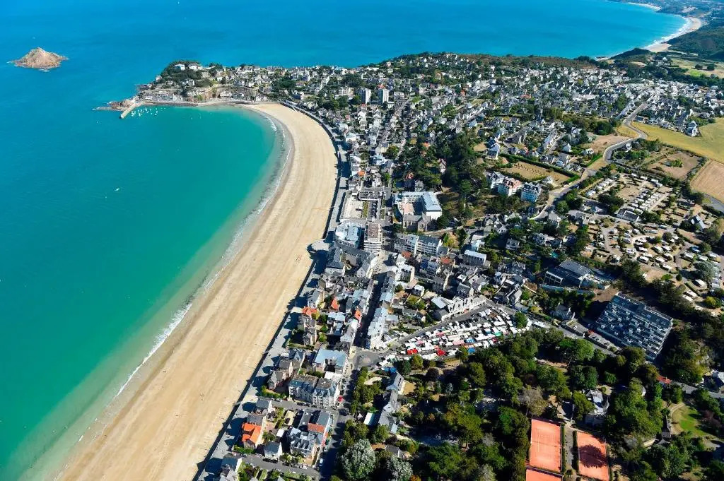 Lamballe plein centre, superbe appartement