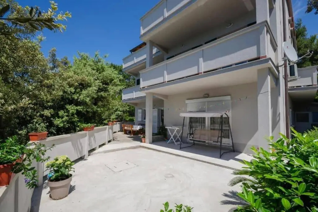 Apartmani 'Mirijana Gabrić' A3
