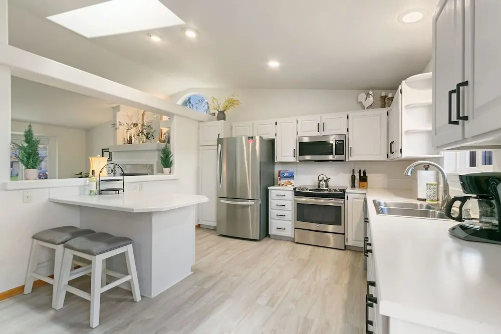 Charming Home With RV Parking, 30 Miles From Rmnp
