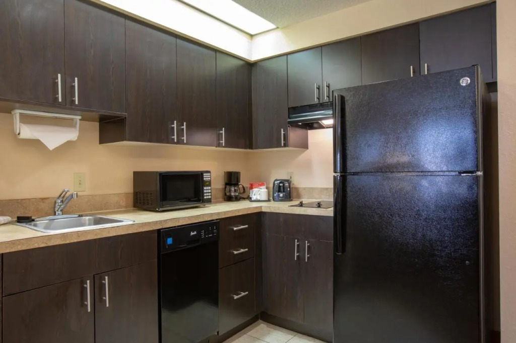staySky Suites I-Drive Orlando Near Universal