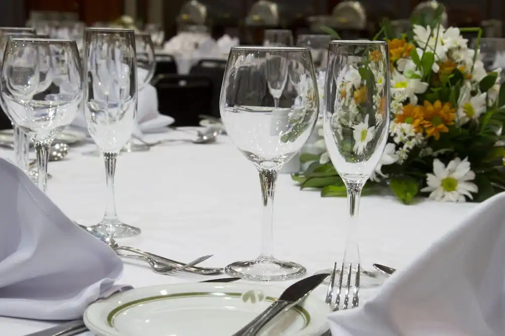 Naoum Plaza Hotel
