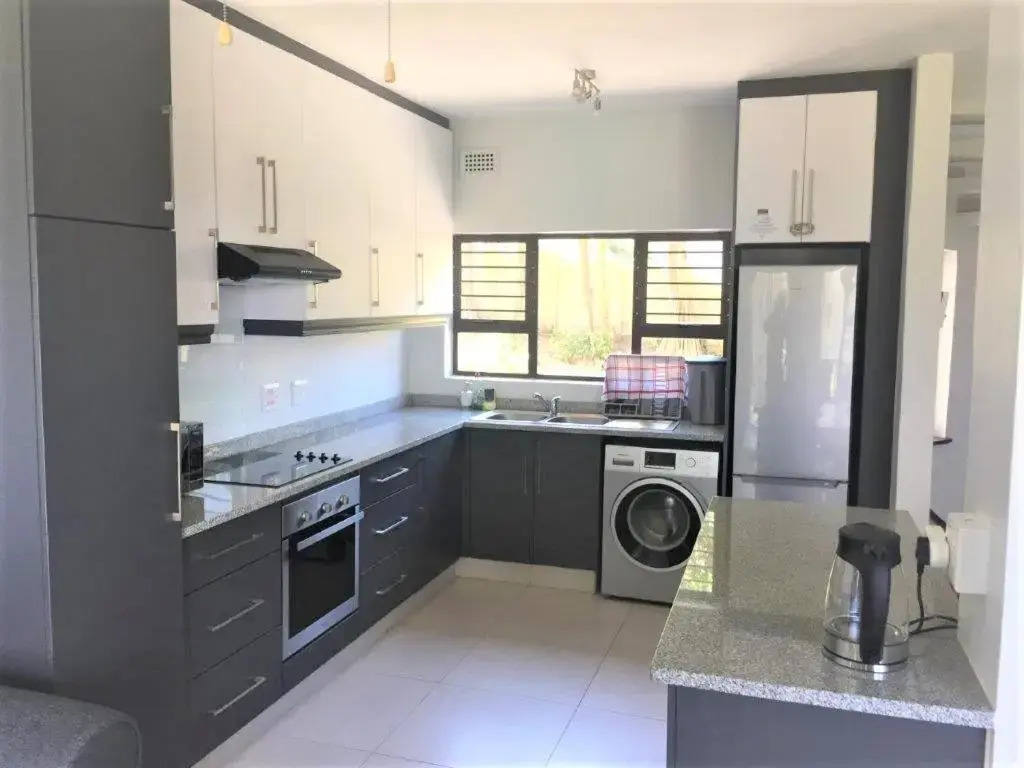 Umdloti Cabanas 21