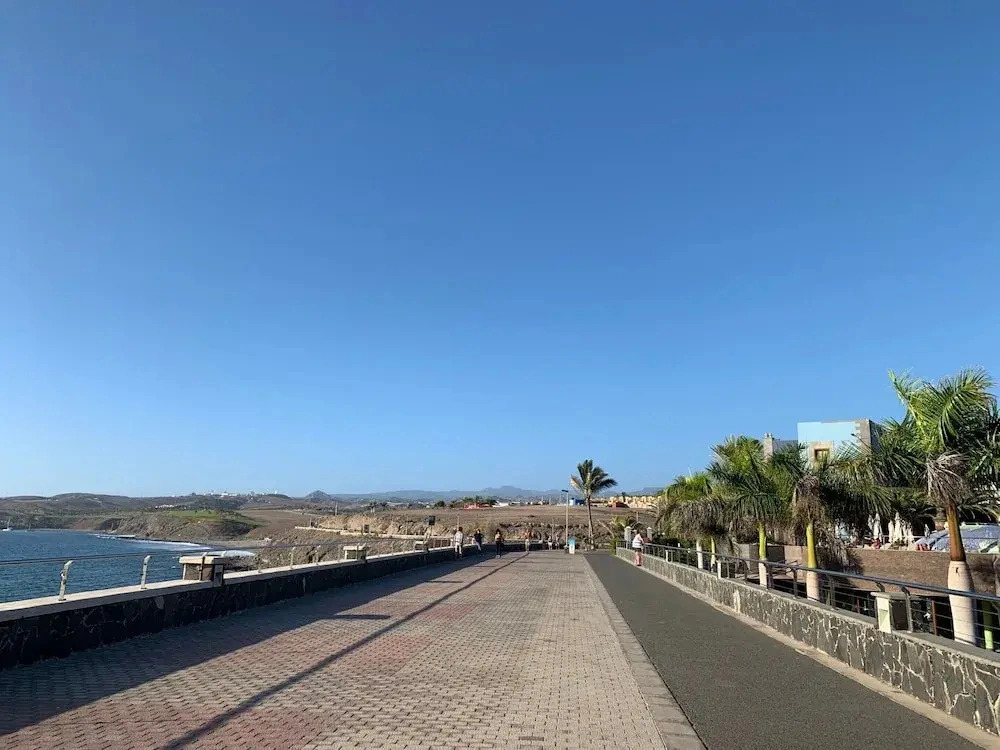Duplex in Maspalomas Near Meloneras Beach