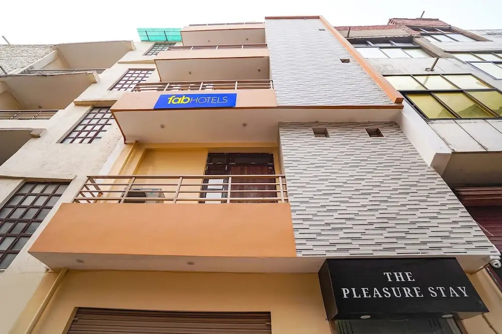 Fabhotel The Pleasure Stay