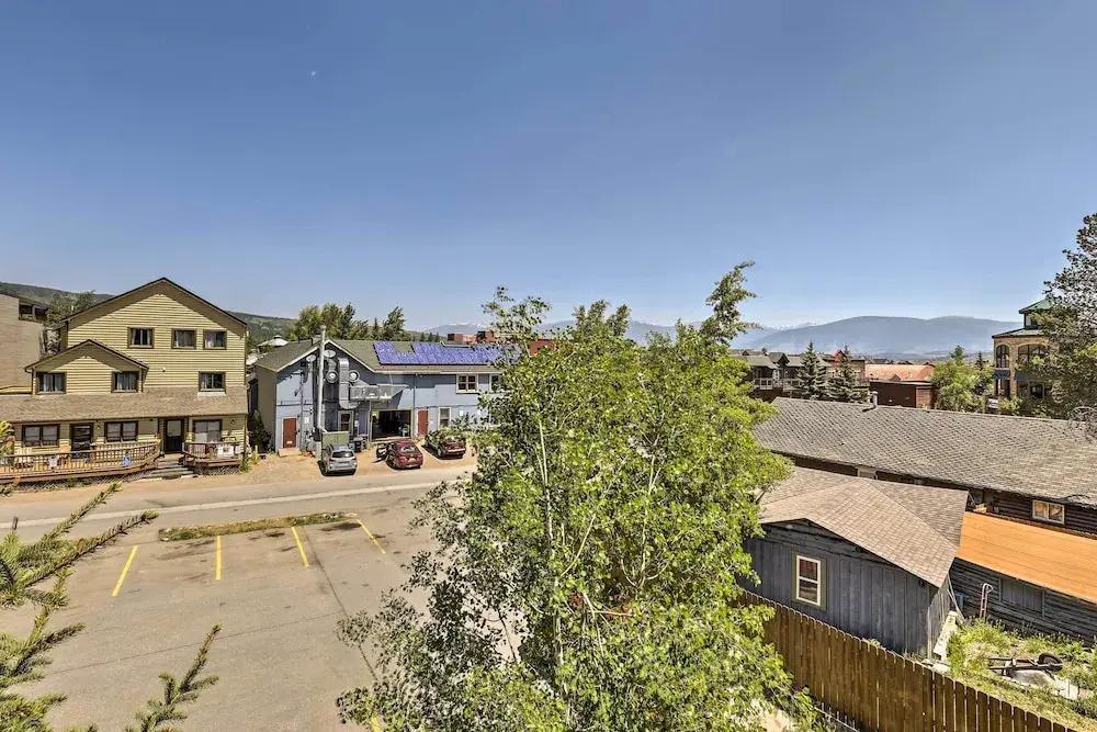 Dtwn Frisco Home w/ Mtn View, 11 Mi to Ski Breck!