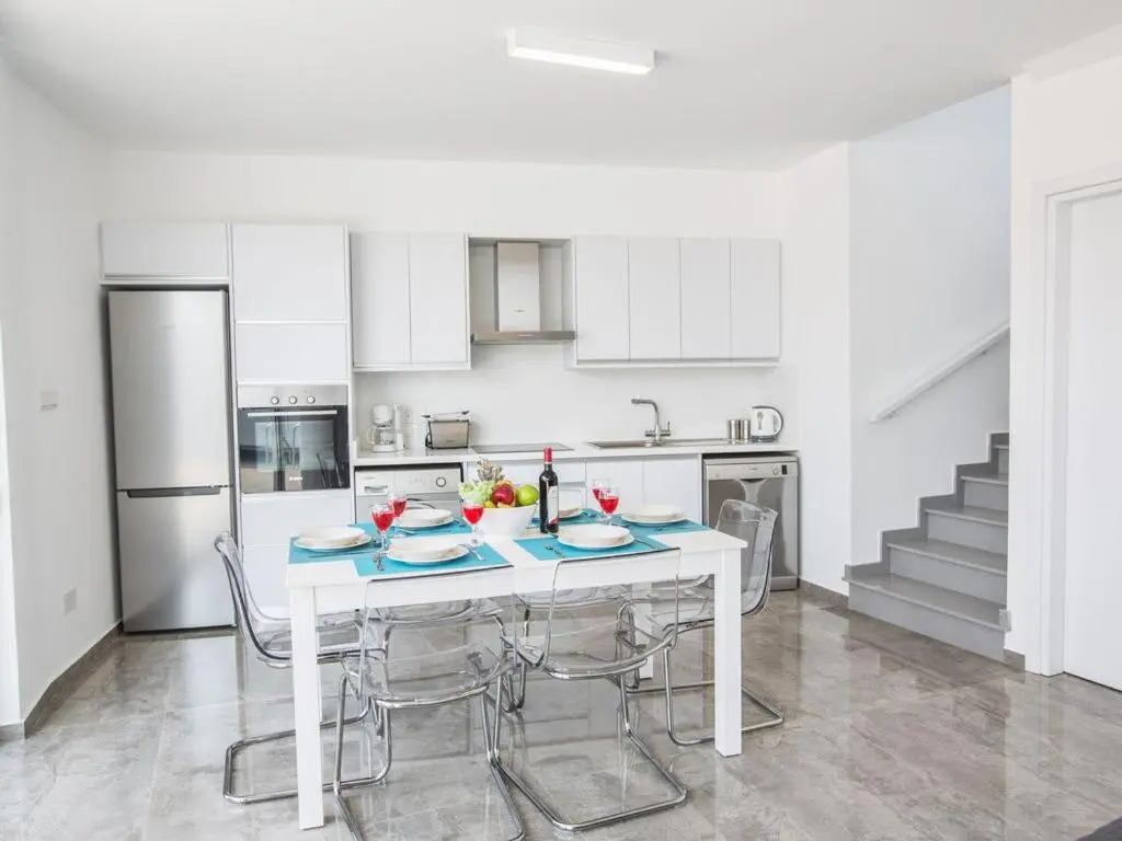 Villa Olive Bronze, Luxurious 2Bdr With Pool, Close To Protaras Strip And Beach