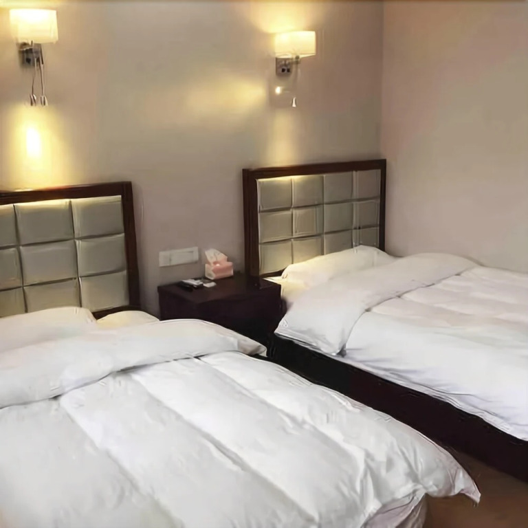 Minhang Zhixing Express Hotel