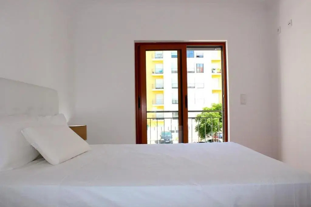 Damaia Apartment