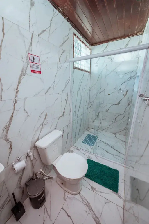 Casa c 4 su tes Piscina Churrasqueira e Garagem